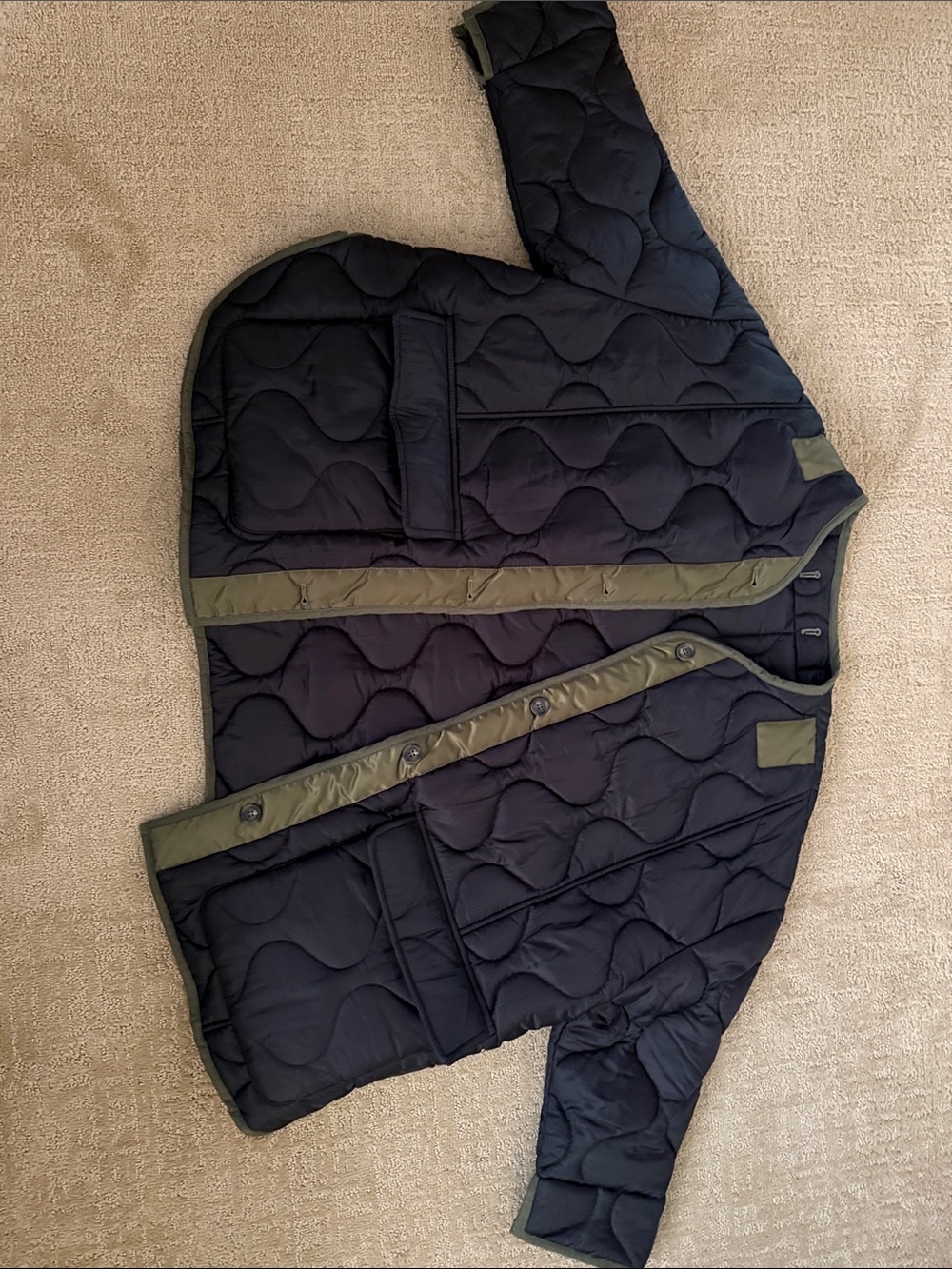 Frankie Shop Quilted Black Jacket with Olive Trim women Lightweight Coat